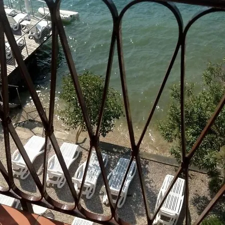 Zwei-zimmer-wohnung Mit Seeblick By Interhome Apartament Malcesine