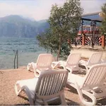 公寓 Zwei-zimmer-wohnung Mit Seeblick By Interhome *